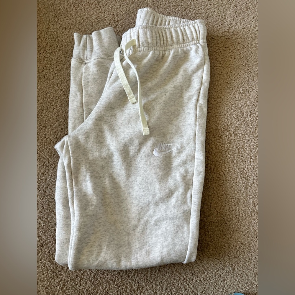 Nike Sweatpants